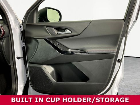 Used 2026 Chevrolet Equinox RS FWD image 25
