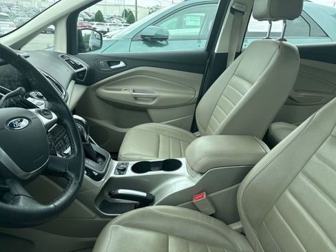 Used 2013 Ford C-MAX Energi SEL FWD image 9