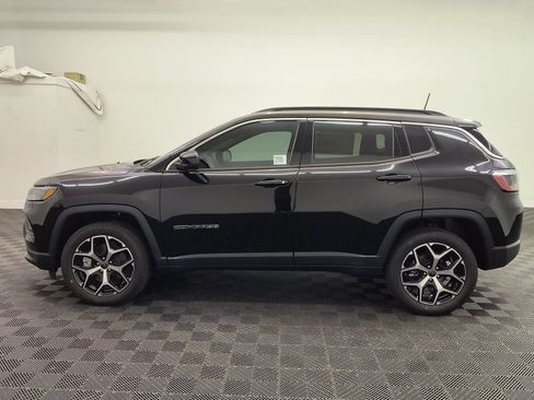 New 2026 Jeep Compass Limited AWD/4WD image 2