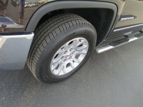 Used 2018 GMC Sierra 1500 SLE w/ SLE Value Package image 15