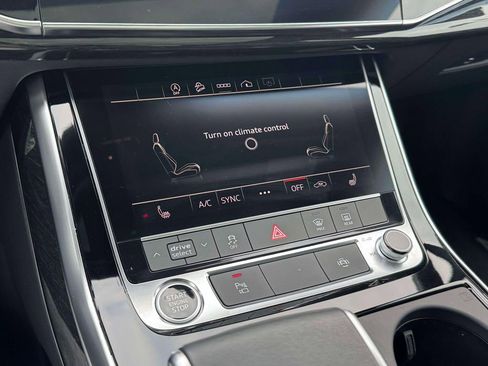 Used 2025 Audi Q7 2.0T Premium w/ Convenience Package image 30
