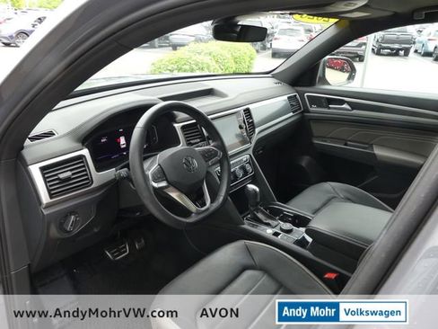 Certified 2023 Volkswagen Atlas Cross Sport SEL Premium R-Line AWD/4WD image 19