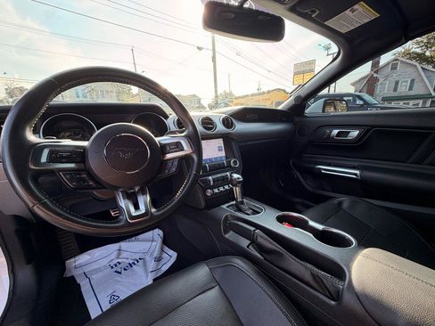 Used 2020 Ford Mustang GT Premium RWD image 20