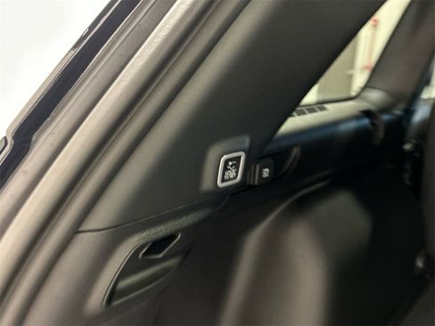 New 2025 Jeep Grand Cherokee Limited image 32