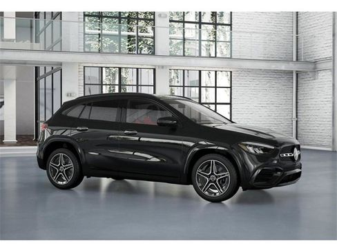 New 2026 Mercedes-Benz GLA 250 4MATIC image 13