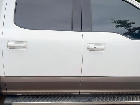 Used 2015 Ford F150 Lariat w/ Equipment Group 501A Mid RWD image 10