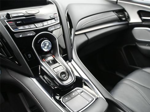 Certified 2024 Acura RDX SH-AWD w/ Technology Package image 4