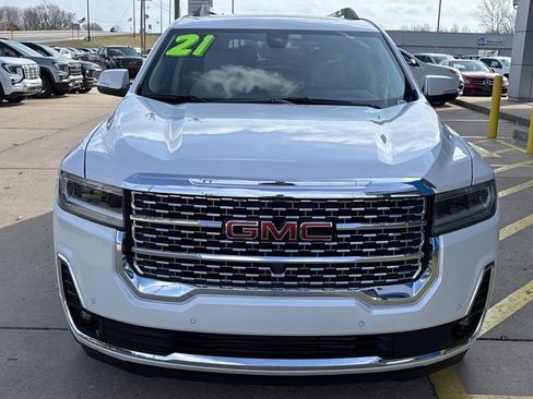 Used 2021 GMC Acadia Denali w/ Denali Technology Package image 11