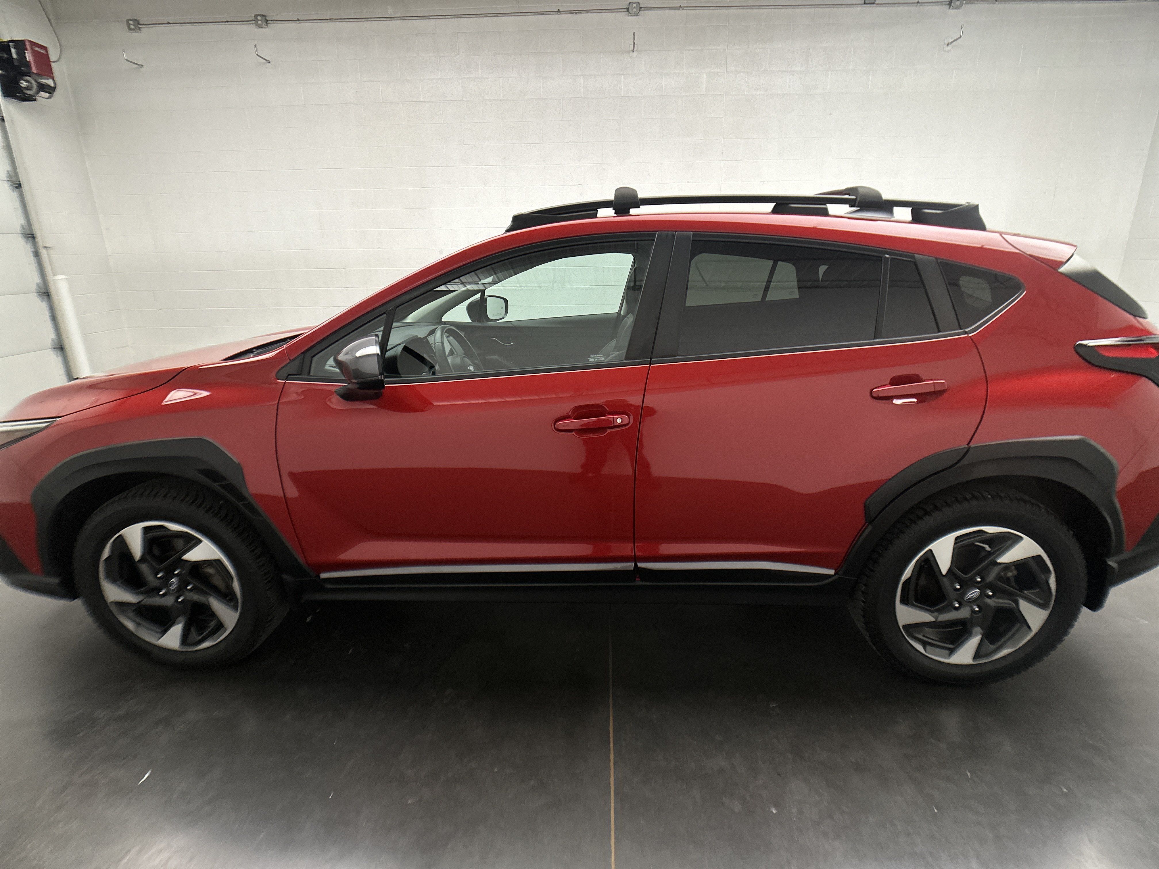 Used 2024 Subaru Crosstrek 2.5i Limited w/ Popular Package #4A AWD/4WD image 6