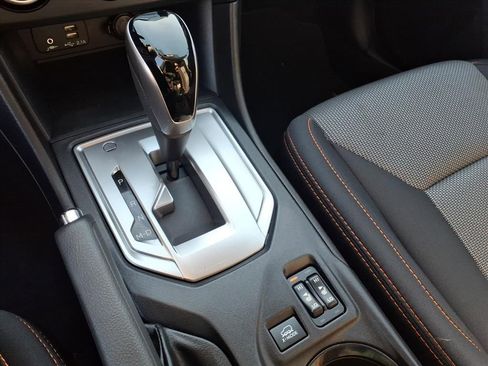 Certified 2023 Subaru Crosstrek 2.0i Premium image 9