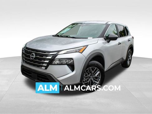 Used 2024 Nissan Rogue S FWD image 1