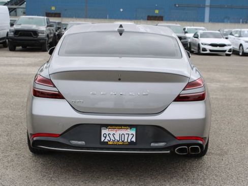 Used 2022 Genesis G70 2.0T RWD image 4