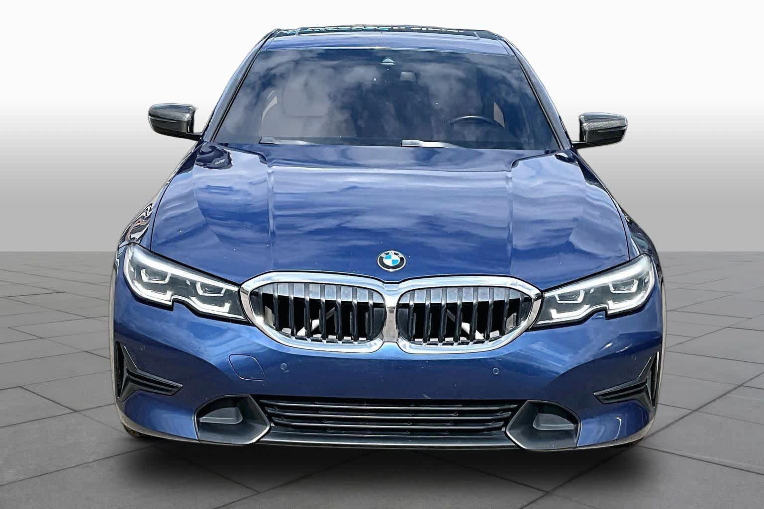 Used 2021 BMW 330i Sedan w/ Convenience Package RWD image 4
