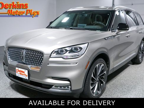 Used 2023 Lincoln Aviator Reserve w/ Equipment Group 201A AWD/4WD image 1