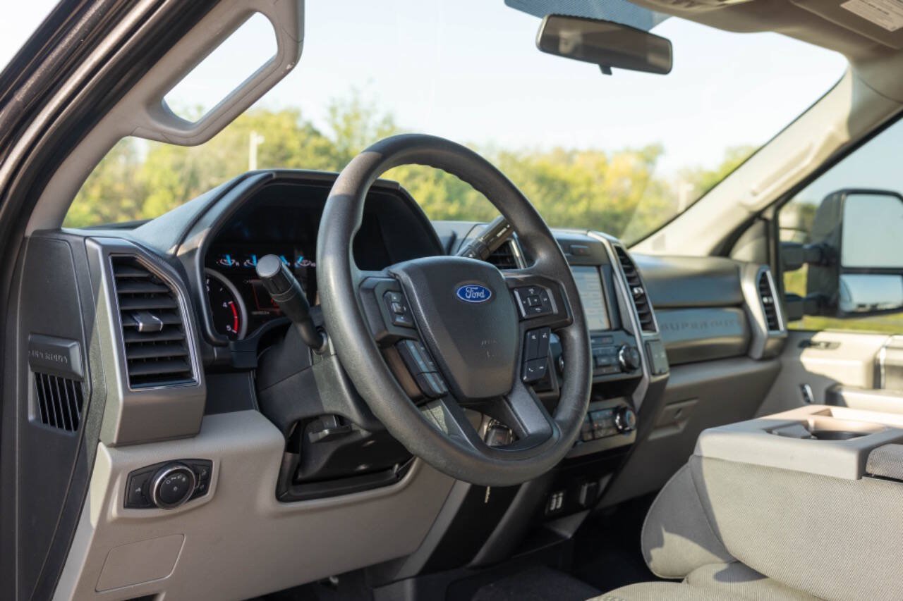 Used 2019 Ford F350 XLT AWD/4WD image 29