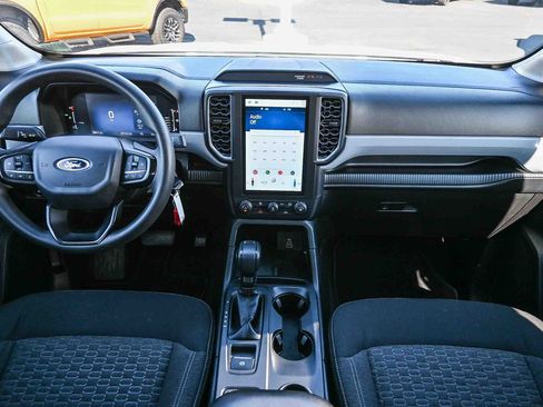 Used 2024 Ford Ranger XL w/ Trailer Tow Package image 16