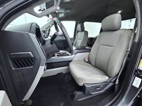 Used 2019 Ford F250 XLT w/ XLT Value Package AWD/4WD image 10