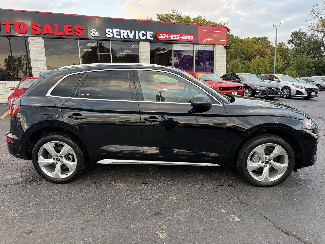 Used 2021 Audi Q5 Prestige w/ Prestige Package AWD/4WD image 8