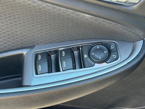 Used 2017 Chevrolet Malibu LS image 16