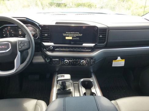 New 2026 GMC Sierra 1500 SLT w/ SLT Premium Plus Package AWD/4WD image 16