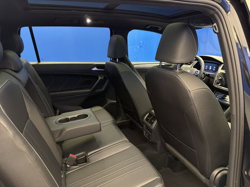 Certified 2024 Volkswagen Tiguan SE R-Line image 26