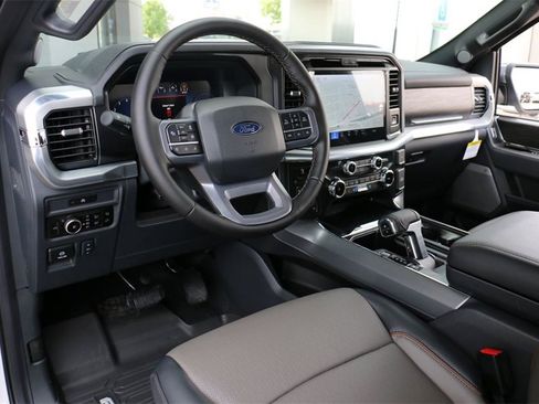 New 2025 Ford F150 Lariat w/ Equipment Group 502A High image 19