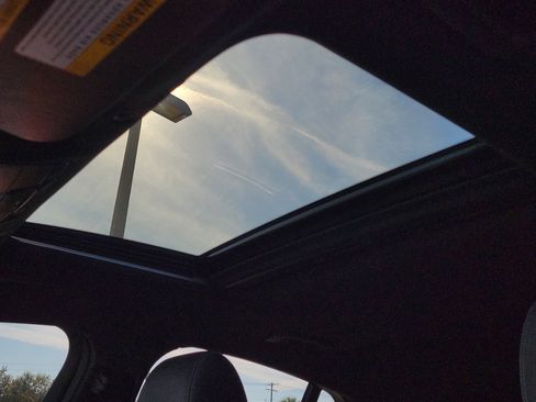 Certified 2023 Mercedes-Benz GLC 43 AMG 4MATIC Coupe image 33