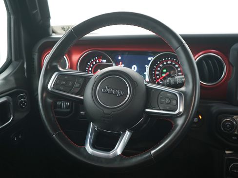 Used 2021 Jeep Wrangler Unlimited Rubicon w/ Uconnect 4C Nav & Sound Group AWD/4WD image 16