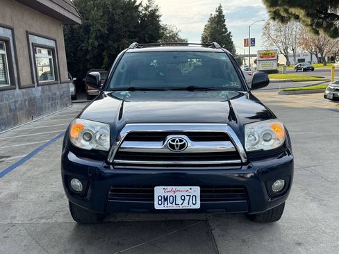 Used 2006 Toyota 4Runner SR5 RWD image 3