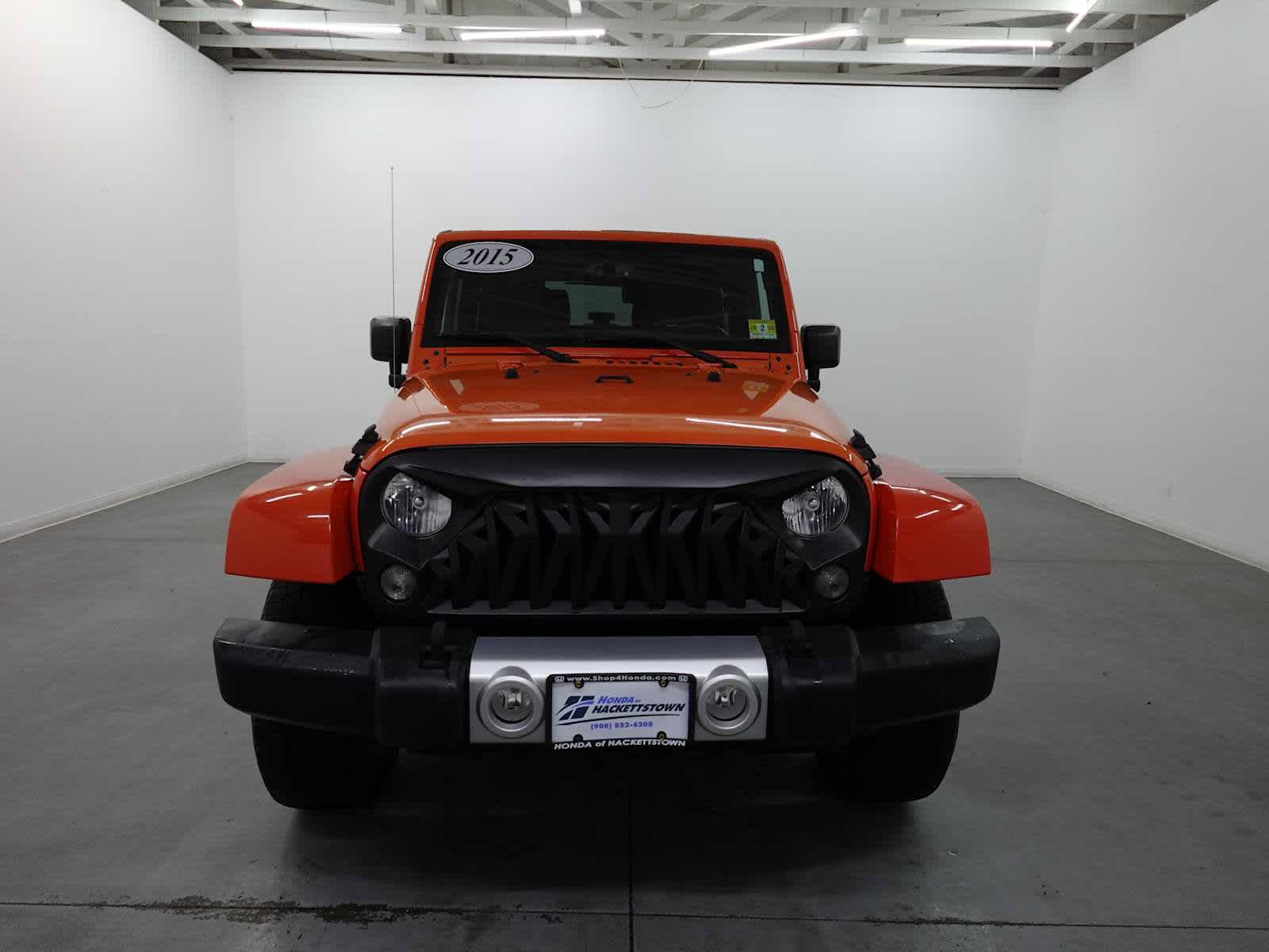 Used 2015 Jeep Wrangler Sahara w/ Dual Top Group AWD/4WD image 2
