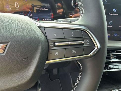 New 2026 Chevrolet Traverse LT w/ Sun and Wheel Package FWD image 25