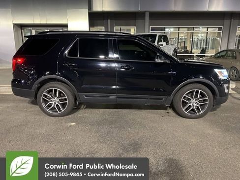Used 2016 Ford Explorer Sport w/ Equipment Group 401A image 4