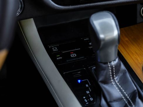 Used 2017 Lexus RX 350 F Sport image 32