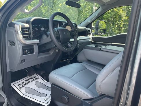 Certified 2026 Ford F450 XL w/ XL Driver Assist Package AWD/4WD image 15