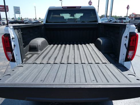 Certified 2024 GMC Sierra 1500 Pro w/ Graphite Edition AWD/4WD image 17
