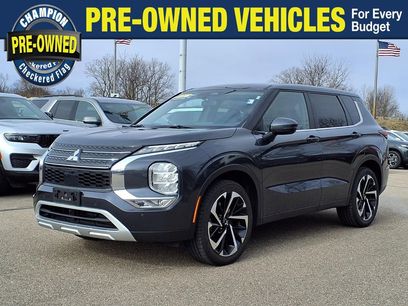 Used 2024 Mitsubishi Outlander SE