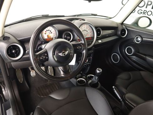Used 2013 MINI Cooper S image 2