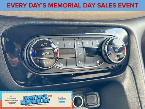 Used 2021 Buick Encore GX Essence w/ Advanced Technology Package AWD/4WD image 16