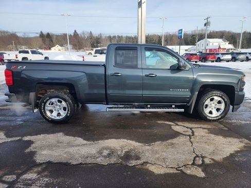 Used 2019 Chevrolet Silverado 1500 LT w/ All Star Edition image 3