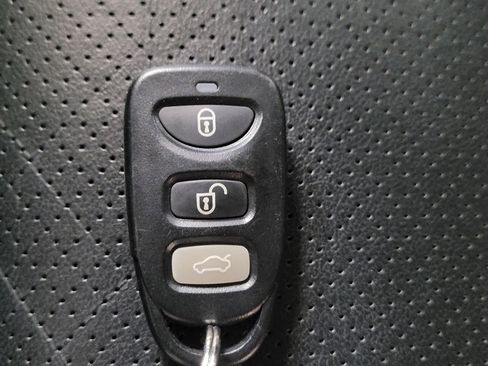 Used 2016 Kia Sorento EX image 32