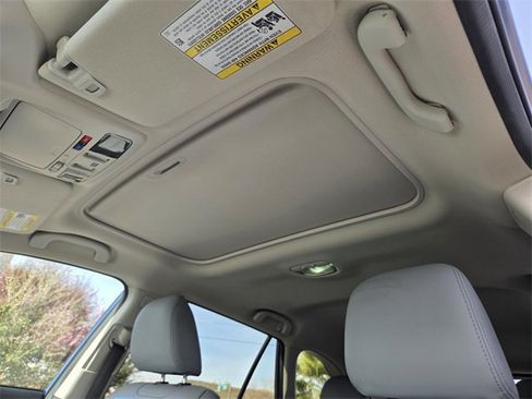 Used 2019 Subaru Outback 3.6R Limited w/ Popular Package #2 image 10