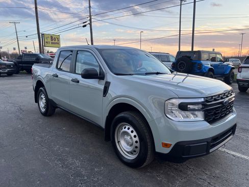 Used 2024 Ford Maverick XL image 11