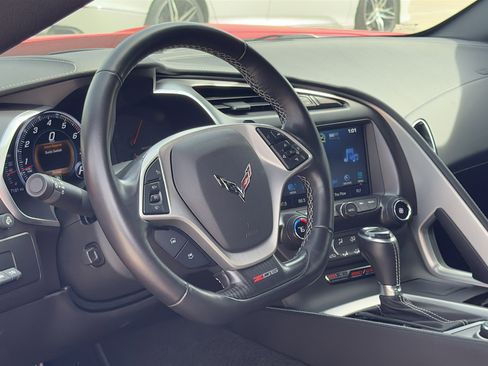 Used 2017 Chevrolet Corvette Z06 image 10