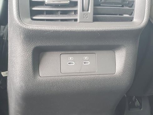 Certified 2025 Nissan Murano SV AWD/4WD image 19