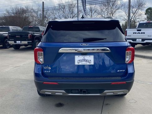 Used 2022 Ford Explorer XLT w/ Equipment Group 202A image 41