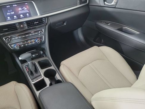 Used 2019 Kia Optima S FWD image 14