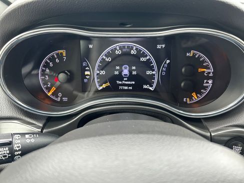 Used 2019 Jeep Grand Cherokee Limited w/ Trailer Tow Group IV image 25