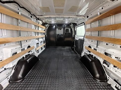 Used 2023 Ford Transit 250 Low Roof AWD w/ Exterior Upgrade Package image 32
