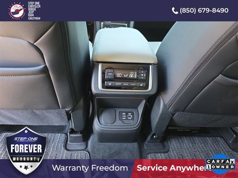 Used 2024 Subaru Ascent Limited w/ Technology Package image 36