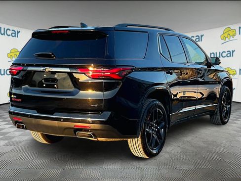 Used 2023 Chevrolet Traverse Premier w/ Redline Edition image 6